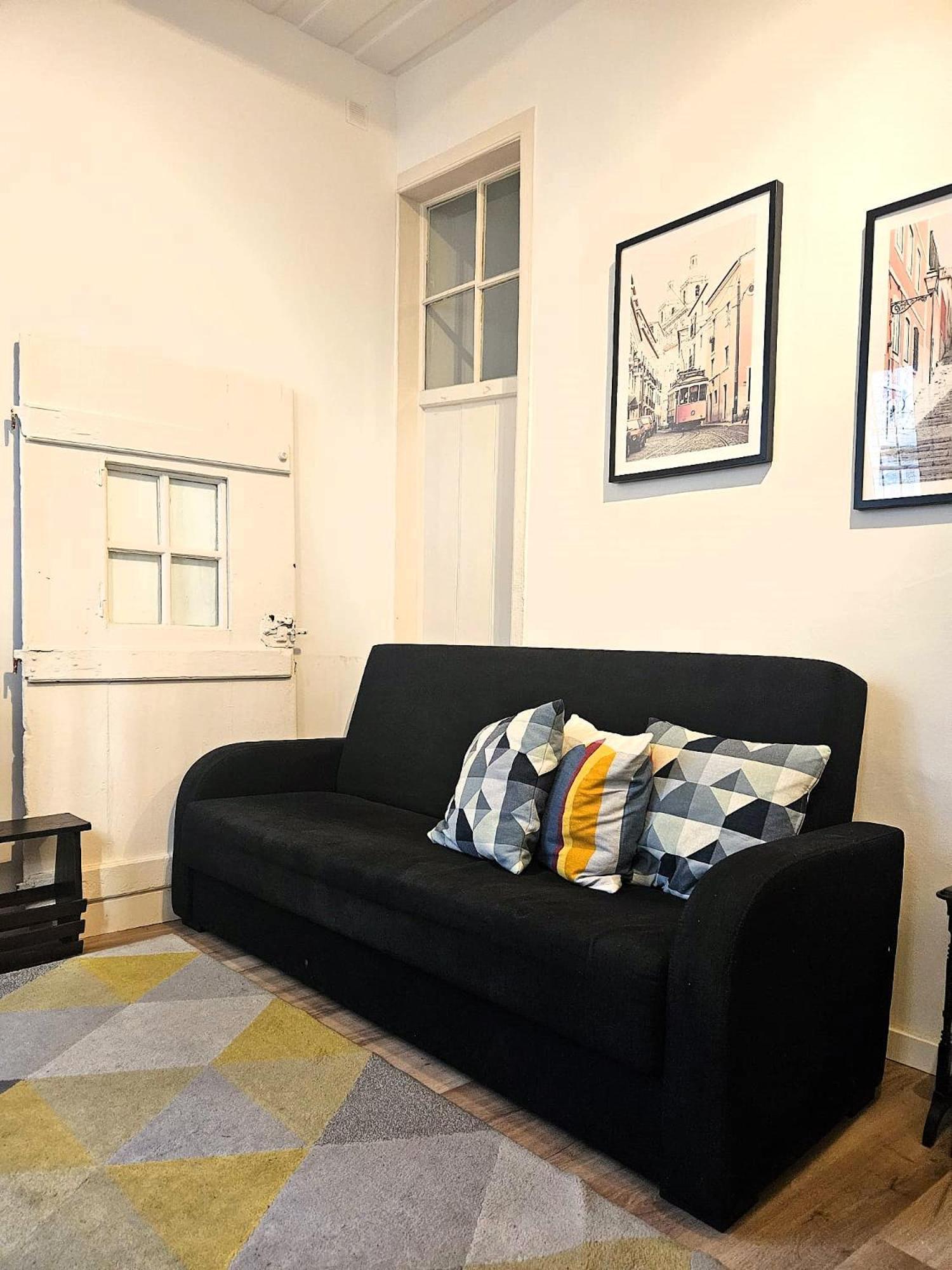3 Apartment *