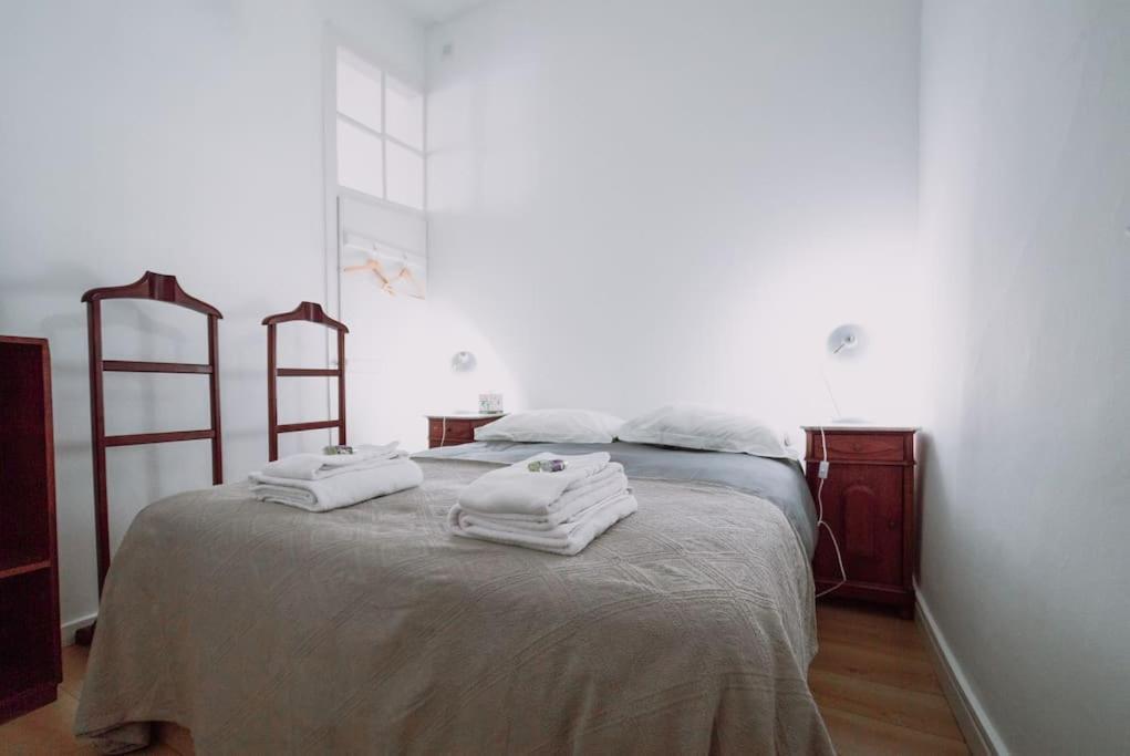 Apartment 3 *